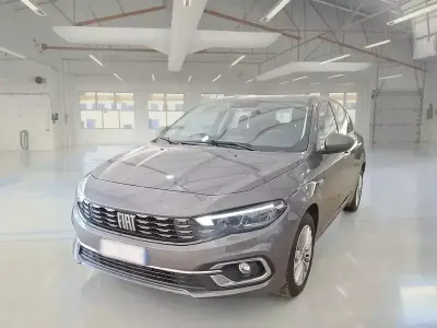 Usata Fiat Tipo Life 95 CV (69 kW) 2022 Grigio Berlina