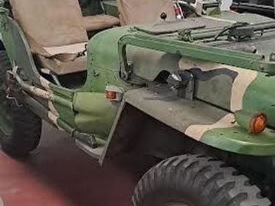 Usado Jeep Willys Overland 72 CV (52 kW) 1967 Verde Descapotable