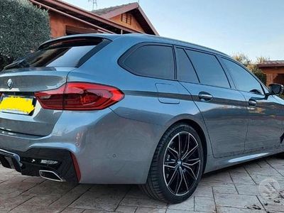 Usata BMW 530 249 CV (183 kW) 2018 Grigio Station wagon