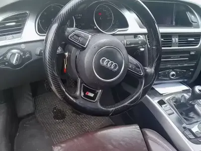 Usata Audi A5 Sport 177 CV (130 kW) 2012 Bluazzurro Coupé