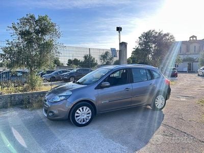 Usata Renault Clio GrandTour 85 CV (62 kW) 2009 Grigio Station wagon