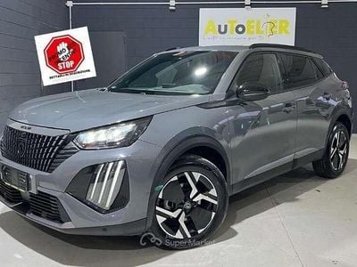 Usata Peugeot 2008 Allure 102 CV (75 kW) 2025 Grigio SUV