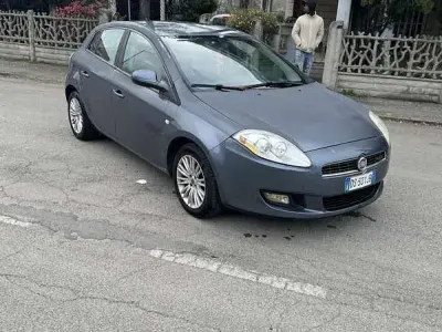 Usata Fiat Bravo Dynamic 120 CV (88 kW) 2008 Utilitaria