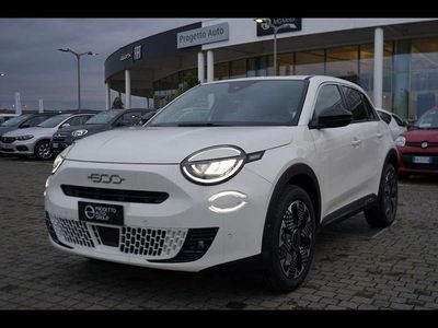 Nuova Fiat 600 La Prima 110 CV (80 kW) 2025 Bianco SUV
