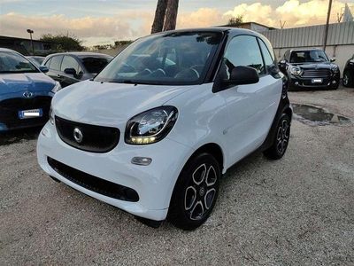 Nero Usata 2015 Smart ForTwo Coupé Utilitaria | 10.700 € (Cara)