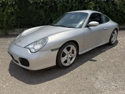 Usata Porsche 911 Carrera 4S 320 CV (235 kW) 2004 Grigio Coupé