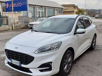 Usata Ford Kuga 150 CV (110 kW) 2021 Bianco SUV