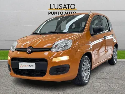 Usata Fiat Panda Easy 69 CV (50 kW) 2020 Arancione Utilitaria