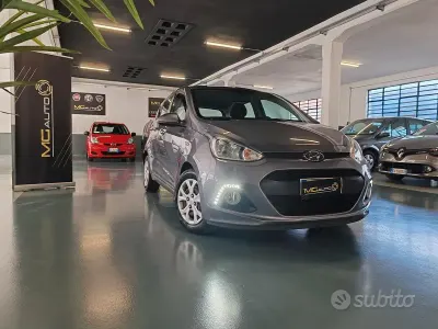 Usata Hyundai i10 Comfort 67 CV (49 kW) 2015 Grigio Utilitaria