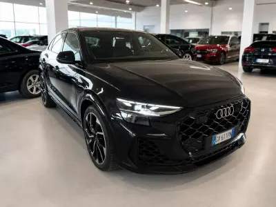 Usata Audi RS Q8 600 CV (441 kW) 2024 Nero SUV
