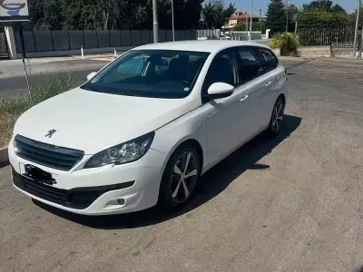 Usata Peugeot 308 SW 131 CV (96 kW) 2017 Bianco Station wagon