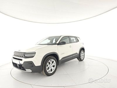 Usata Jeep Avenger Altitude 101 CV (74 kW) 2024 Bianco SUV