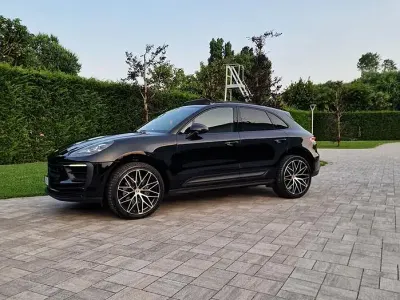 Usata Porsche Macan 265 CV (194 kW) 2022 Nero SUV