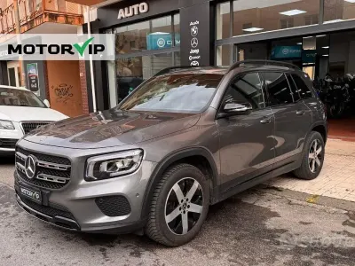Usata Mercedes GLB200 Executive 150 CV (110 kW) 2023 Grigio SUV