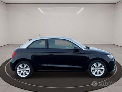 Usata Audi A1 Attraction 105 CV (77 kW) 2011 Nero Utilitaria