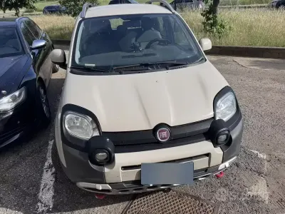 Begagnad Fiat Panda Cross Cross 95 HK (69 kW) 2016 Halvkombi