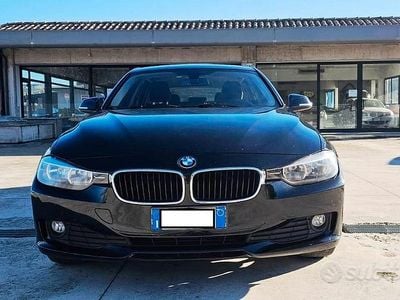 Begagnad BMW 320 Sport Line 184 HK (135 kW) 2013 Svart Kombi