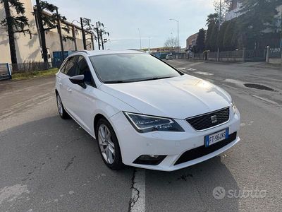 Usata Seat Leon ST 150 CV (110 kW) 2014 Bianco Station wagon