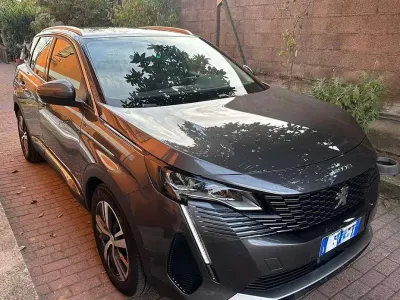 Usata Peugeot 3008 Allure 181 CV (133 kW) 2021 Grigio SUV