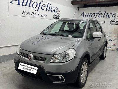 Occasion Fiat Sedici 135 ch (99 kW) 2014 Gris SUV