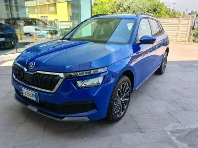 Usata Skoda Kamiq Ambition 110 CV (80 kW) 2022 Azzurro pastello SUV