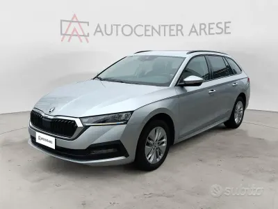 Gebraucht Skoda Octavia Executive 150 PS (110 kW) 2021 Grau Kombi