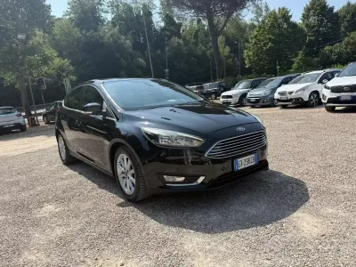 Usata Ford Focus Titanium 95 CV (69 kW) 2015 Nero Berlina