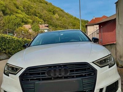 Usata Audi A3 S-Line 110 CV (80 kW) 2019 Bianco Berlina