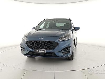 Usata Ford Kuga ST-Line 120 CV (88 kW) 2023 Blu SUV