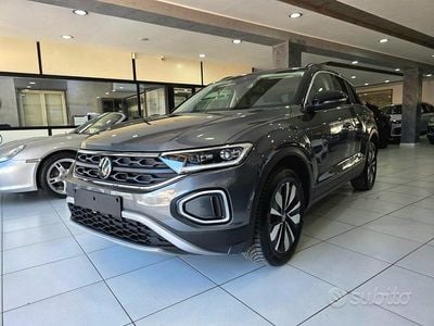 Usata VW T-Roc Style 150 CV (110 kW) 2025 Grigio SUV