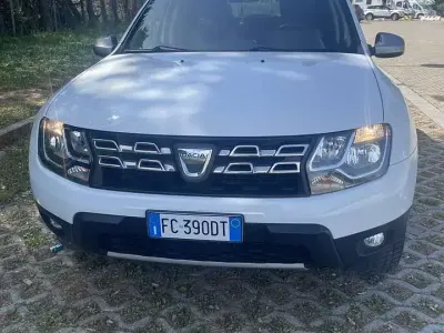 Gebraucht Dacia Duster Prestige 109 PS (80 kW) 2016 Weiß SUV