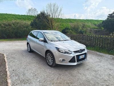 Usata Ford Focus 150 CV (110 kW) 2012 Grigio Station wagon