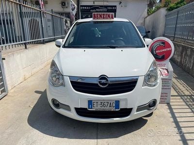 Usata Opel Agila 68 CV (50 kW) 2013 Bianco Monovolume