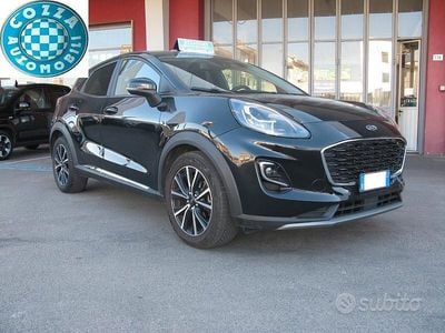 Usata Ford Puma ST-Line 125 CV (91 kW) 2021 Nero Station wagon