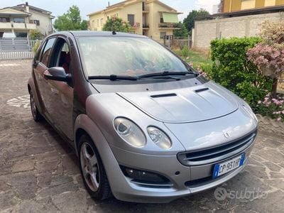 Usata Smart ForFour 95 CV (69 kW) 2004 Grigio Utilitaria