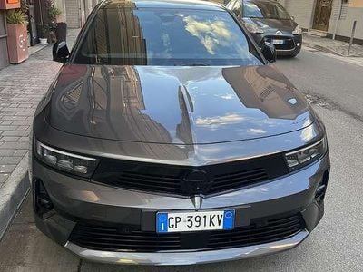 Usata Opel Astra GS Line 131 CV (96 kW) 2023 Nero Utilitaria