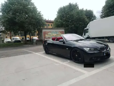 Usata BMW 335 Cabriolet 306 CV (225 kW) 2007 Nero Cabrio