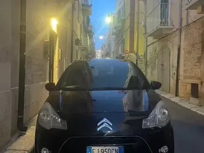 Usata Citroën C3 60 CV (44 kW) 2011 Nero Berlina