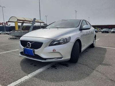 Usata Volvo V40 Business Edition 120 CV (88 kW) 2017 Berlina