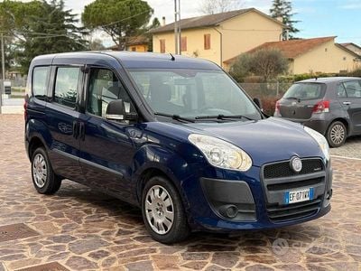 Käytetty Fiat Doblò 105 HP (77 kW) 2010 Sininen Tila-auto