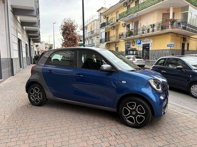 Usata Smart ForFour Passion 90 CV (66 kW) 2019 Blu Utilitaria