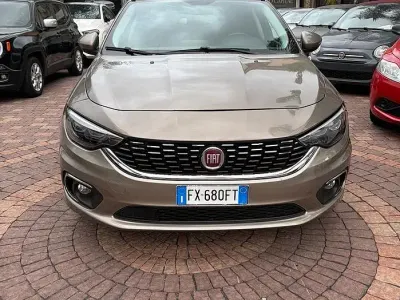 Gebraucht Fiat Tipo Business 120 PS (88 kW) 2019 Braun Kombi