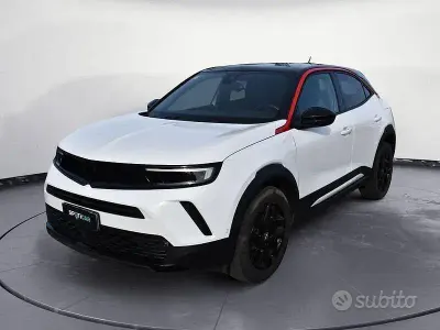 Usata Opel Mokka GS Line 101 CV (74 kW) 2022 Bianco SUV