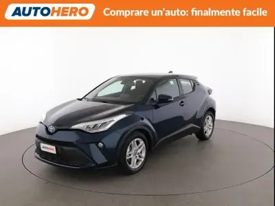 Usata Toyota C-HR Active 122 CV (89 kW) 2023 Verde SUV