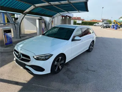 Usata Mercedes C220 200 CV (147 kW) 2022 Bianco Station wagon