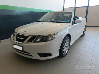 Usata Saab 9-3 Vector 150 CV (110 kW) 2007 Bianco Cabrio