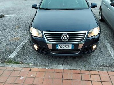Käytetty VW Passat 150 HP (110 kW) 2007 Sininen Farmari