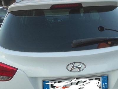 Usata Hyundai ix35 Comfort 116 CV (85 kW) 2011 Bianco SUV