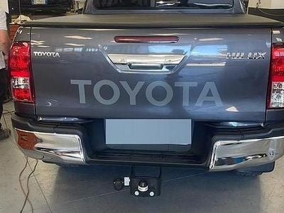 Usata Toyota HiLux 150 CV (110 kW) 2019 Grigio Pick-up