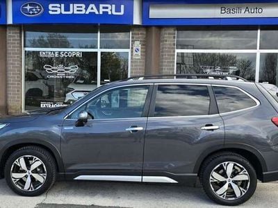 Usata Subaru Forester Premium 150 CV (110 kW) 2019 Grigio SUV